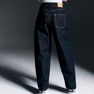 H&M Barrel Leg Jeans NWOT Size 0